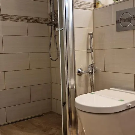 Foruz - Mit Balkon & Tg-stellplatz * Flensburg