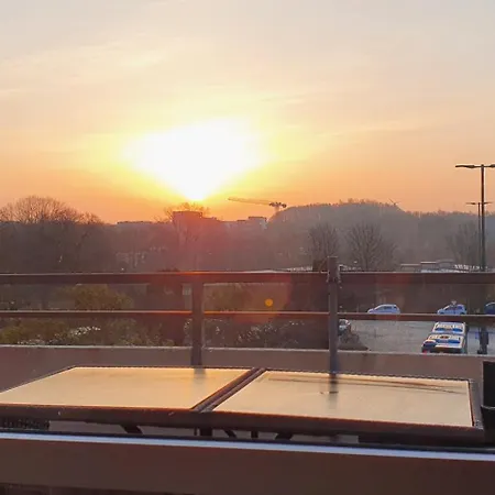 Foruz - Mit Balkon & Tg-stellplatz Lejlighed *