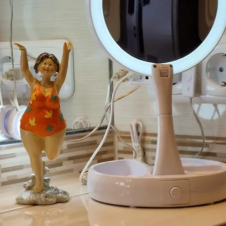 Foruz - Mit Balkon & Tg-stellplatz Lägenhet *