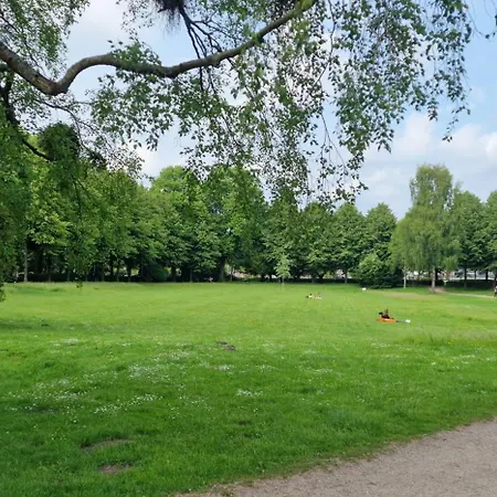 Foruz - Mit Balkon & Tg-stellplatz Lägenhet Flensburg