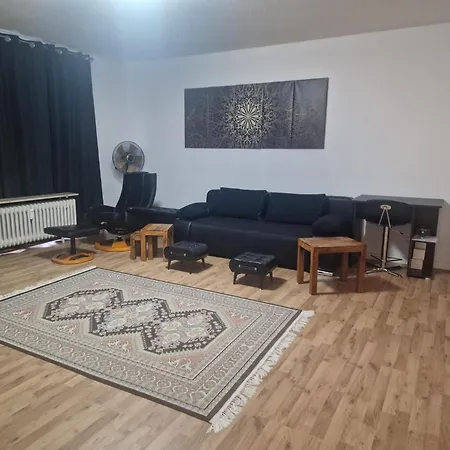 Foruz - Mit Balkon & Tg-stellplatz *