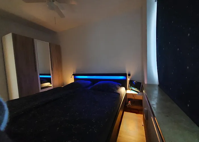 Foruz - Mit Balkon & Tg-stellplatz Apartament