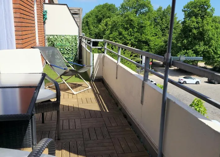 Foruz - Mit Balkon&tg-stellplatz Apartment